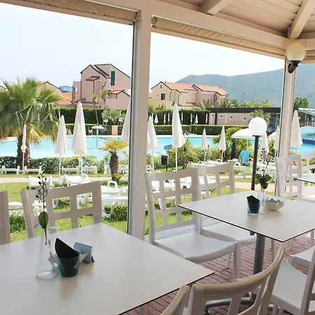 Tastefully Furnished Studio At Just 1 5 Km From The Sea Апартаменты