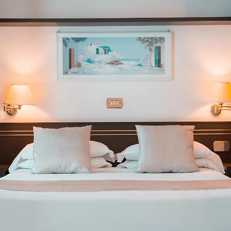 Tastefully Furnished Studio At Just 1 5 Km From The Sea